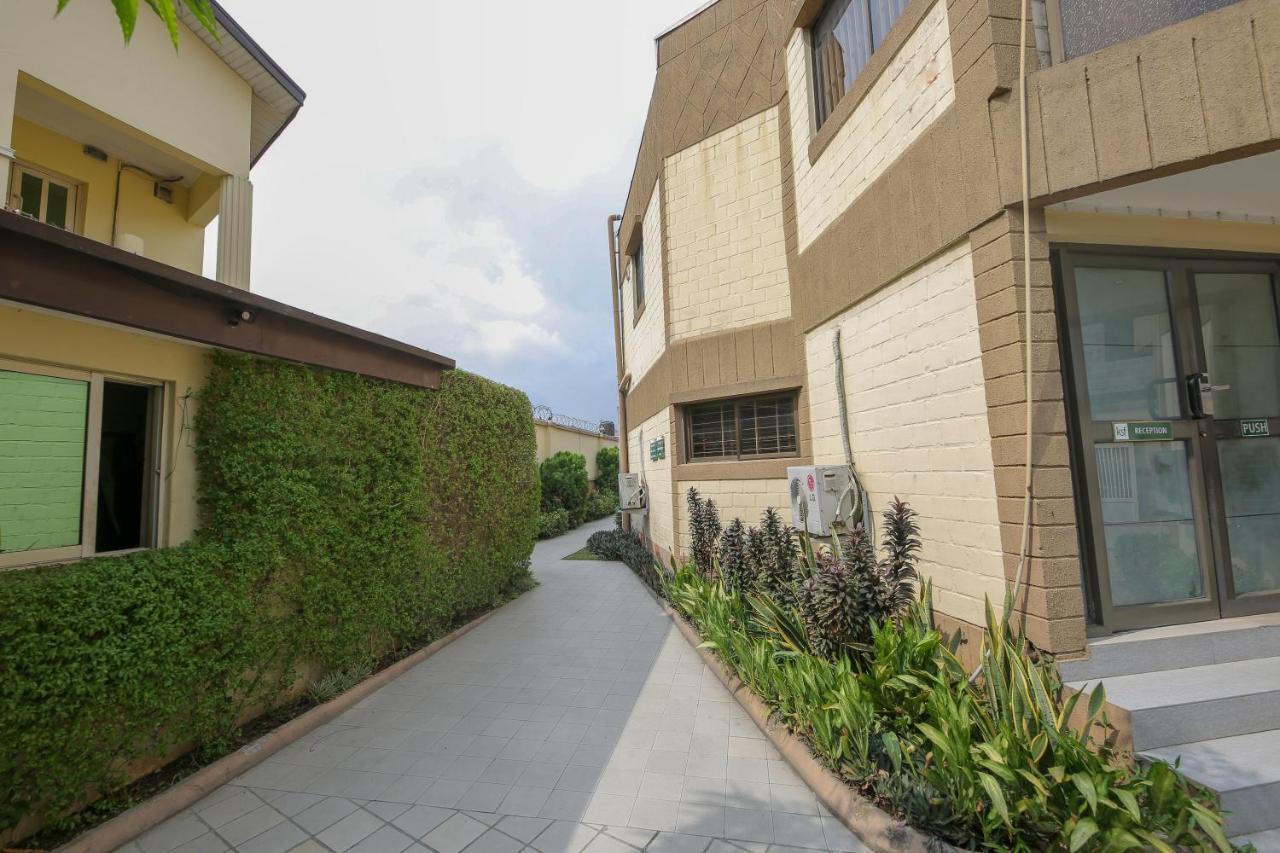Ksf Place Alaka Lagos Ngoại thất bức ảnh