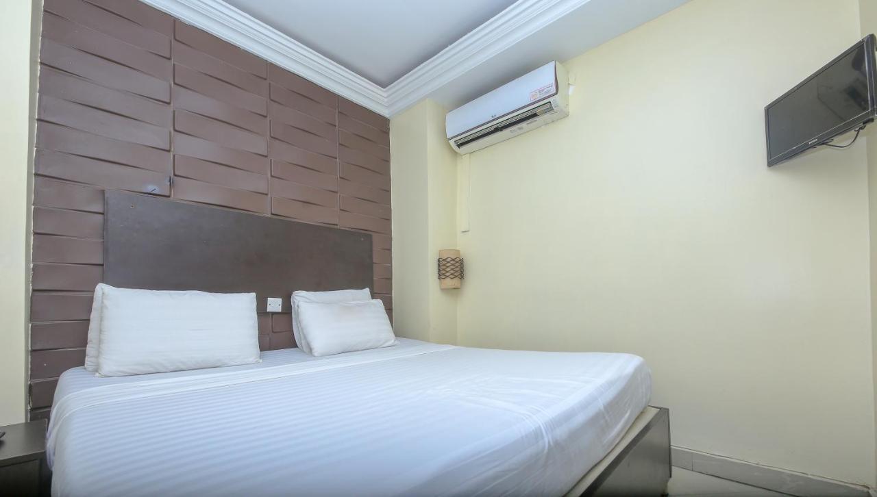 Ksf Place Alaka Lagos Ngoại thất bức ảnh