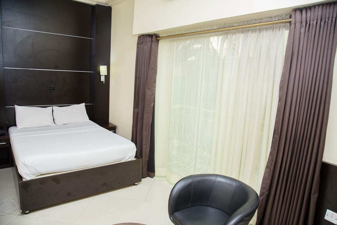 Ksf Place Alaka Lagos Ngoại thất bức ảnh