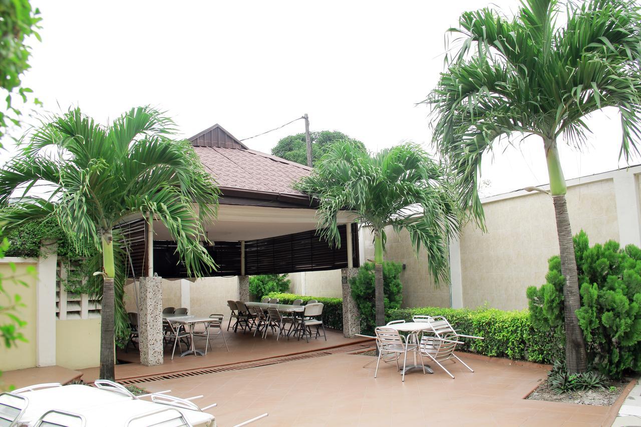 Ksf Place Alaka Lagos Ngoại thất bức ảnh